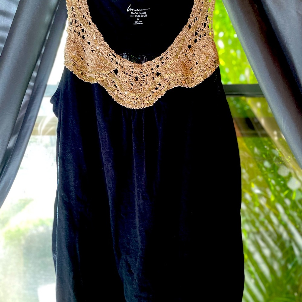 Lane Bryant Top!! Lightly Used! Size 14!! ❤️💗❤️